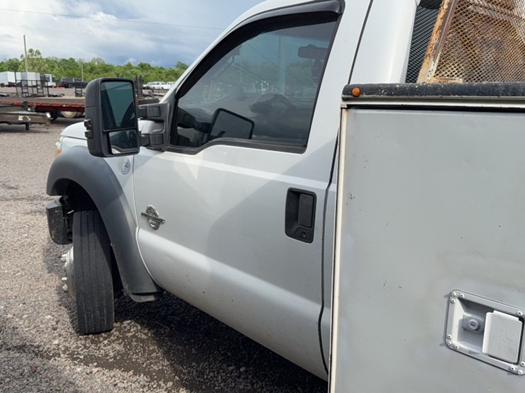 2012-ford-f450-image-15
