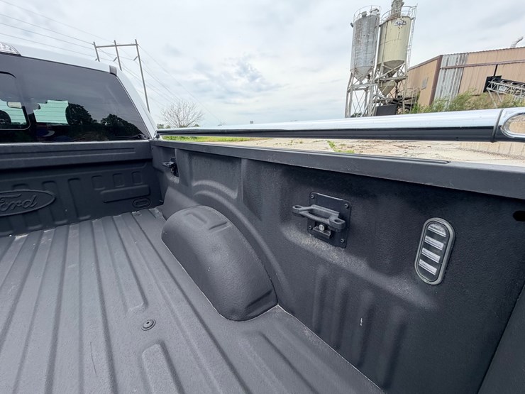 2017-ford-f150-image-89