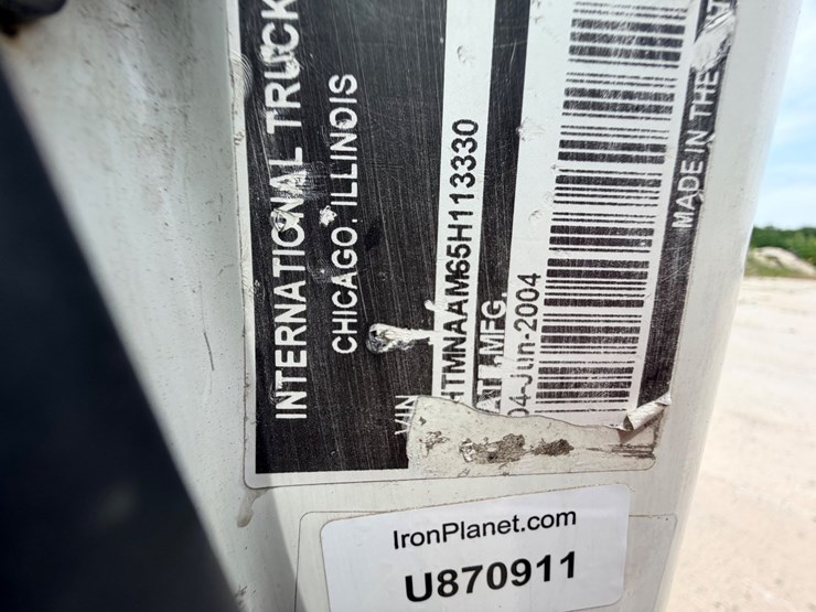 2005-international-durastar-4300-image-49