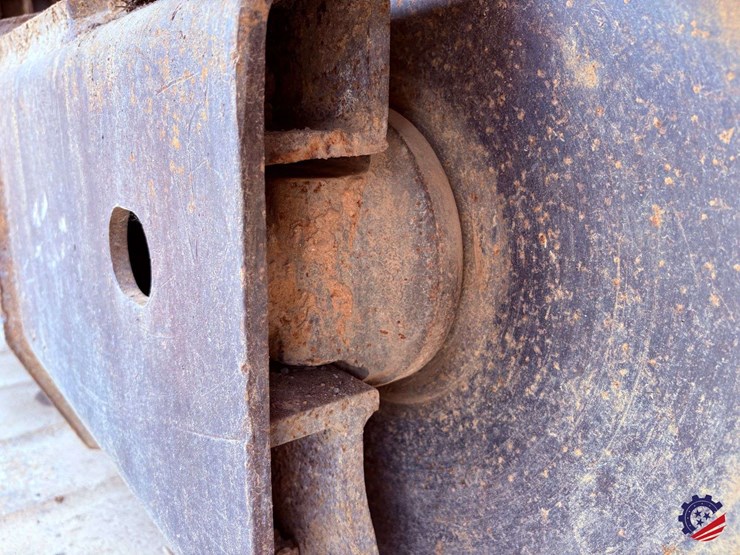 2014-komatsu-pc360-lc-10-image-43