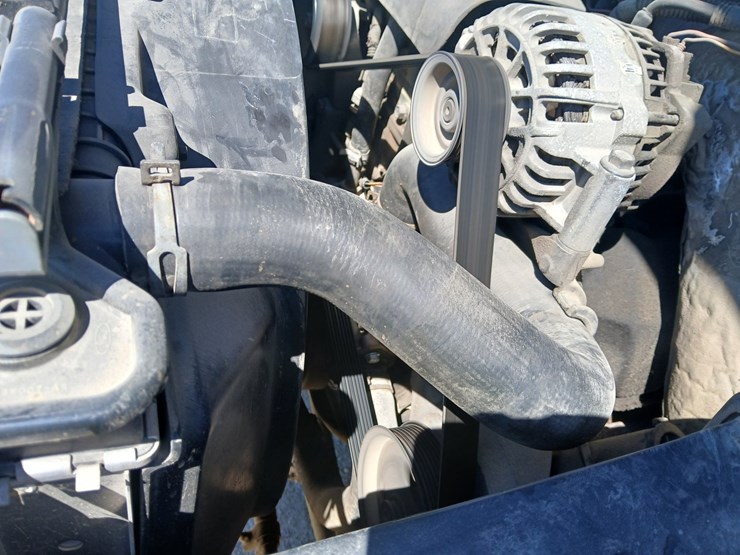 2003-ford-f550-image-25