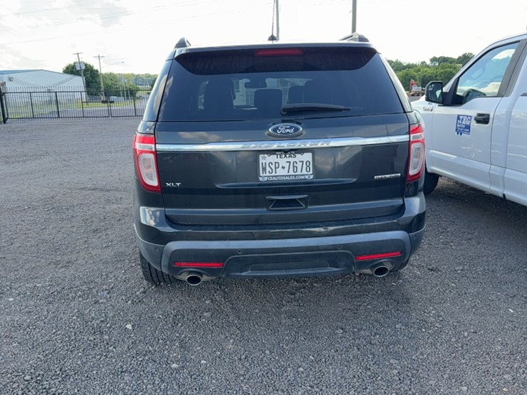 ford-explorer-image-9