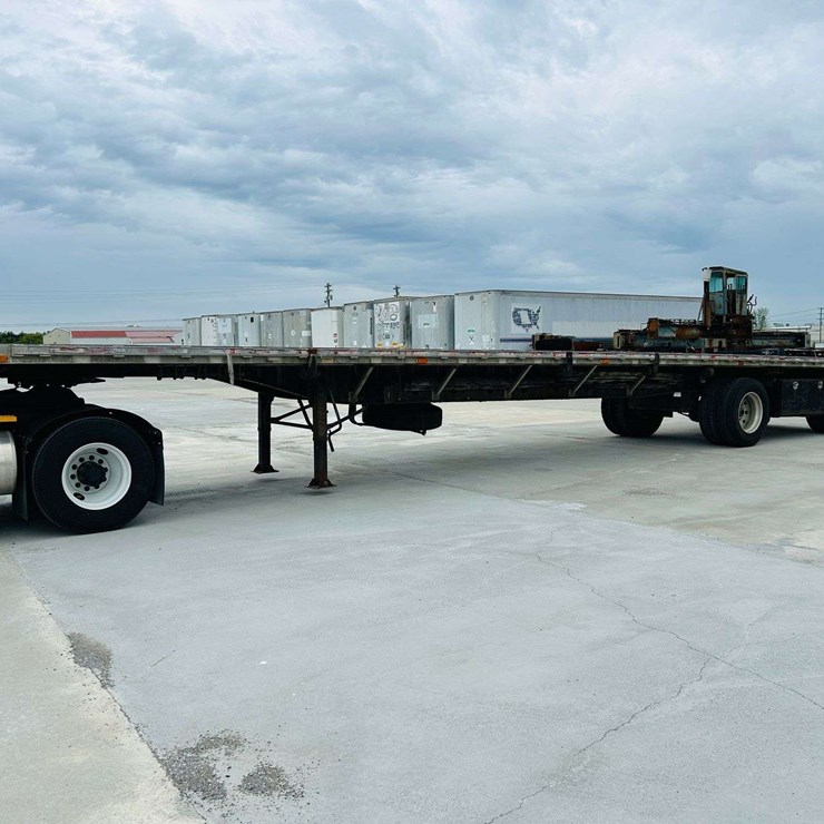 2000 TRANSCRAFT Transcraft T/A Flatbed Trailer