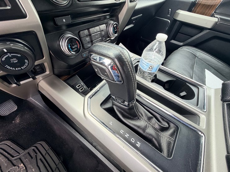 2017-ford-f150-image-59
