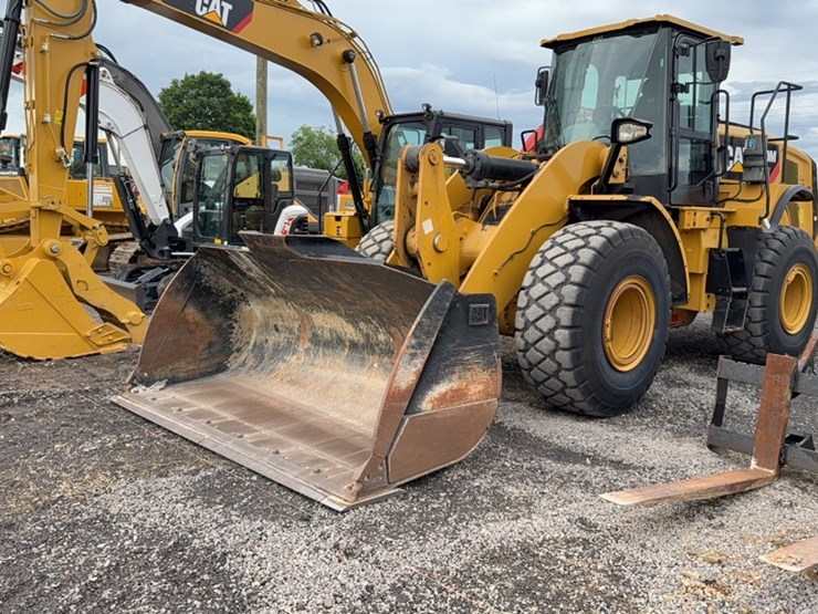caterpillar-950m-image-1