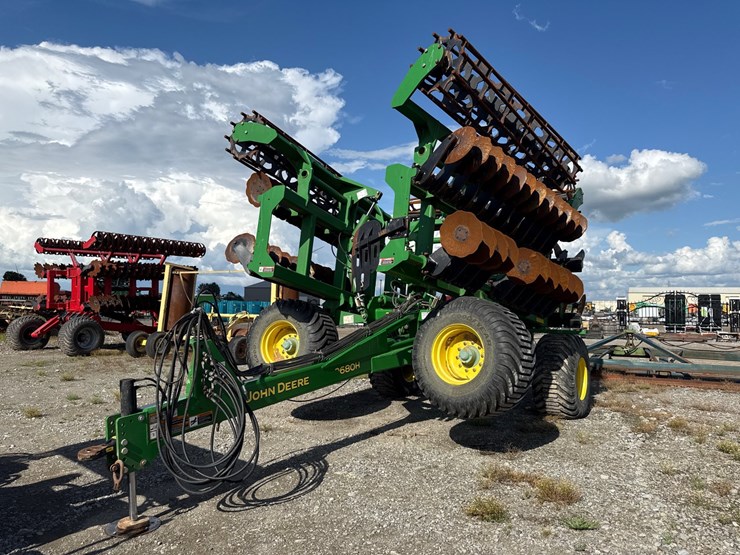 john-deere-2680h-image-2