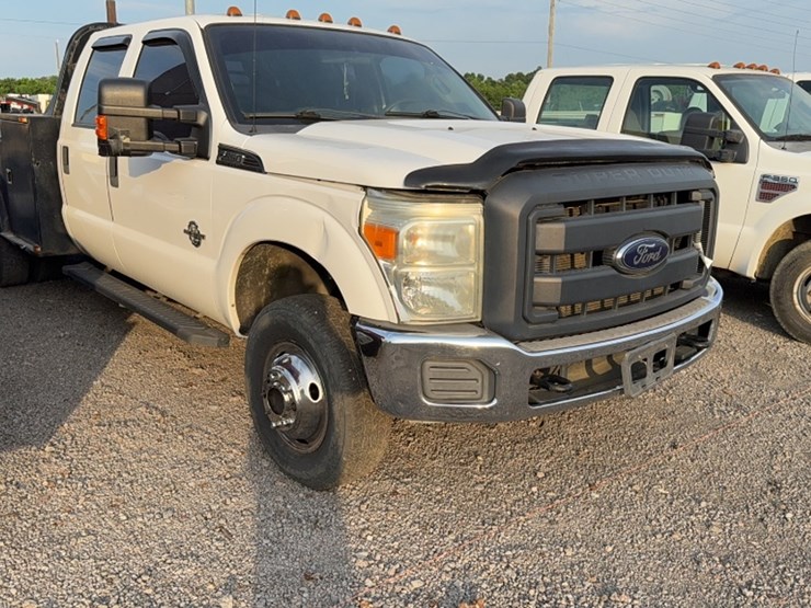 2012-ford-f350-image-3