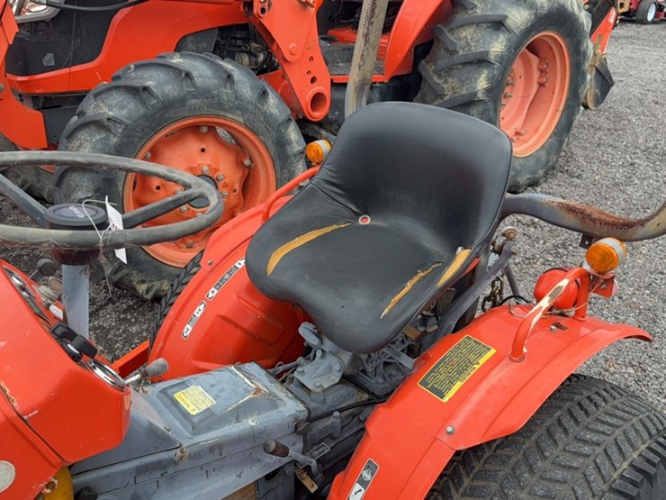 kubota-b7100-image-16
