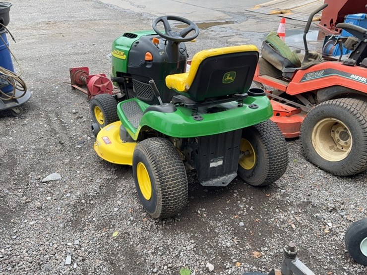 john-deere-l100-image-5