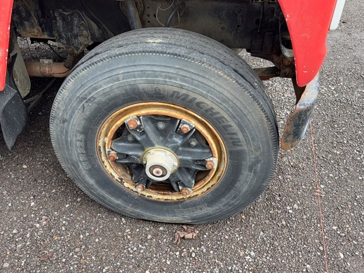 ford-l9000-image-4