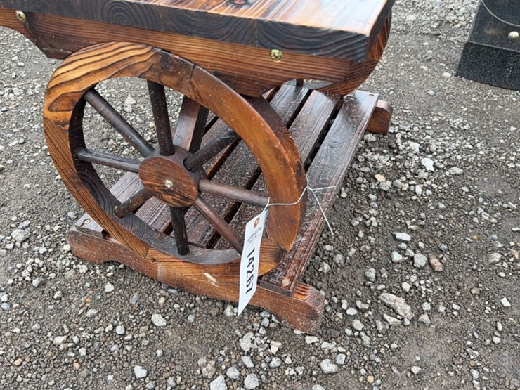 #6060-•-wooden-wagon-wheel-coffee-table-image-2