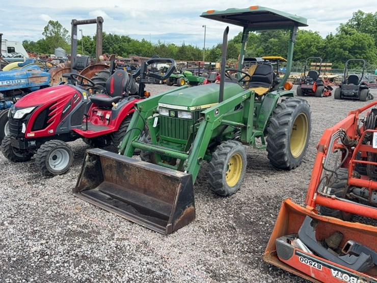 john-deere-790-image-1
