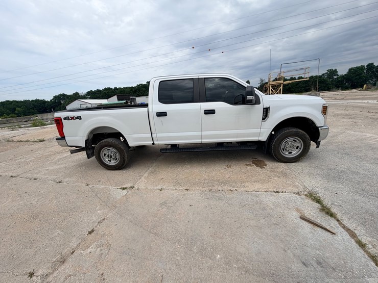 2019-ford-f250-image-12