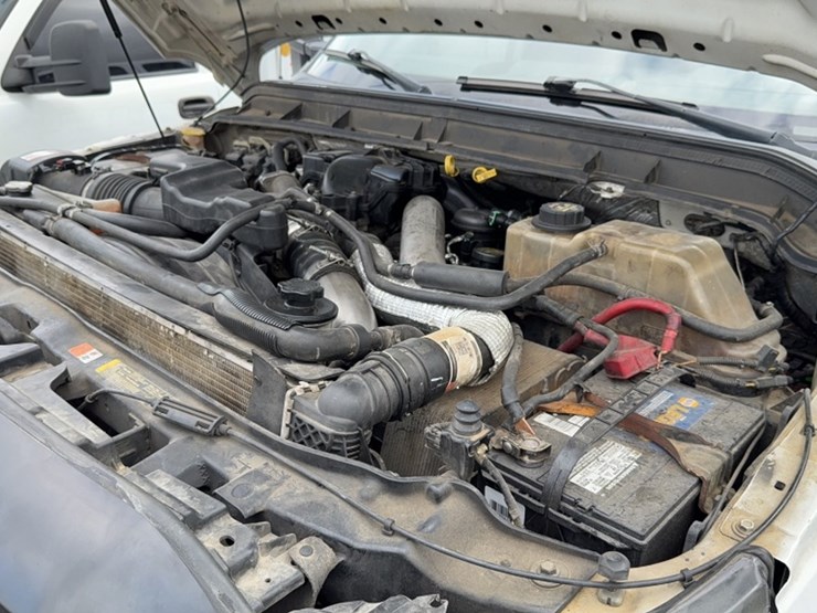 2012-ford-f450-image-23
