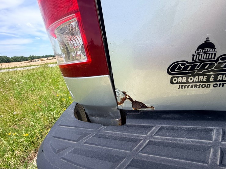 #24068-•-2011-gmc-sierra-pickup-truck-image-80