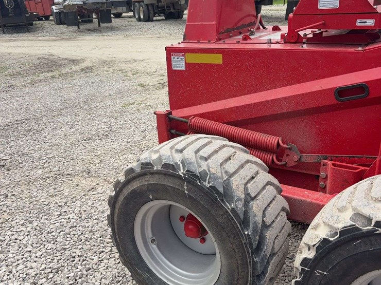 2015-dion-f41-image-29