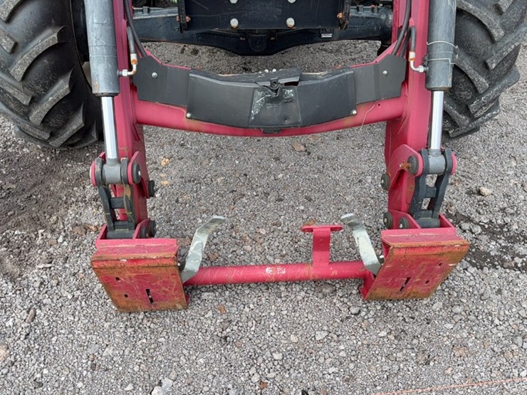 #3043-•-case-1050-tractor-image-4