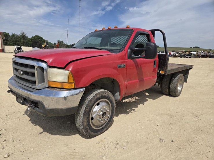 2001-ford-f450-image-1