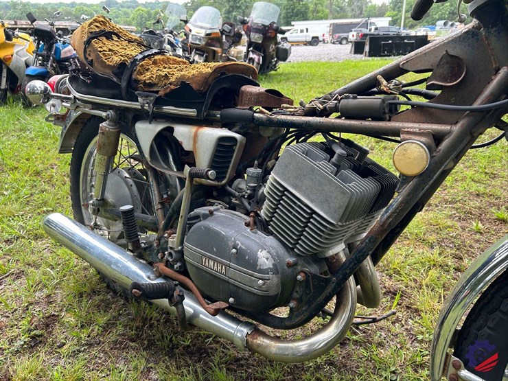 1973-yamaha-350-motorcycle-image-22