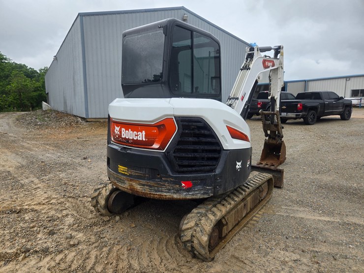 2022-bobcat-e42-image-10