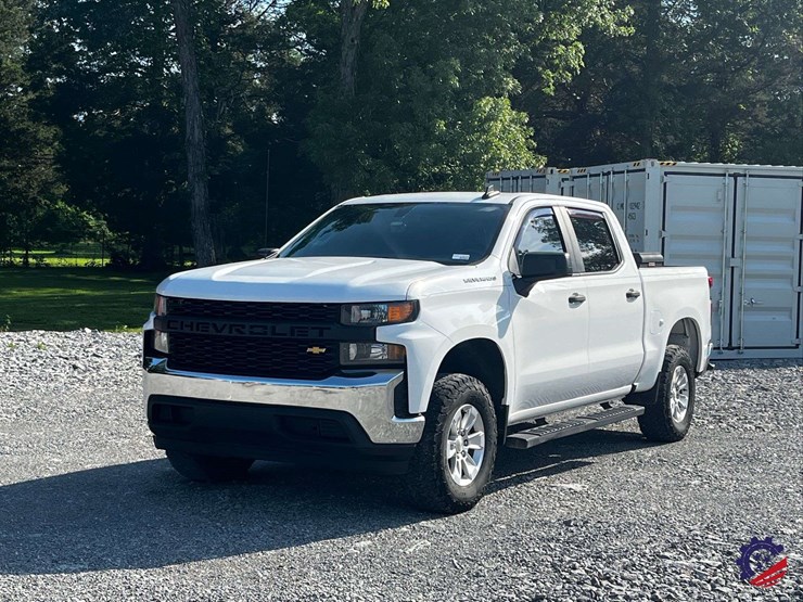 2019-chevrolet-silverado-truck-image-12