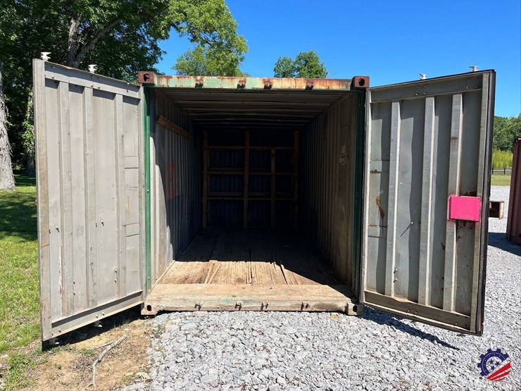 used-20’-storage-container-image-15