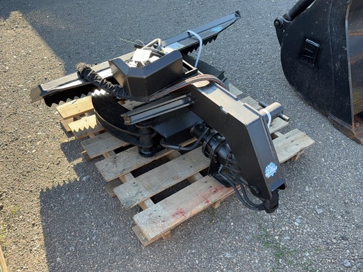#2005-•-blue-diamond-skid-steer-rotating-grapple-image-1