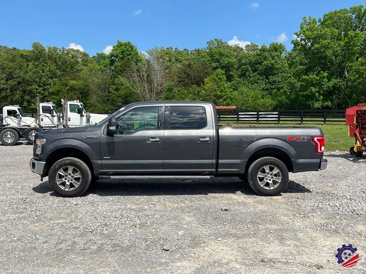 2016-ford-f150-xlt-image-2