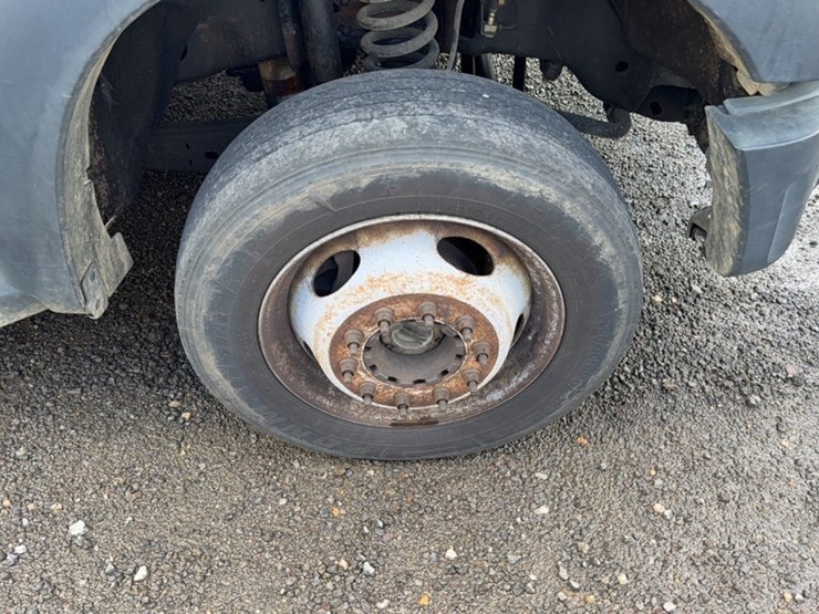 2012-ford-f450-image-4