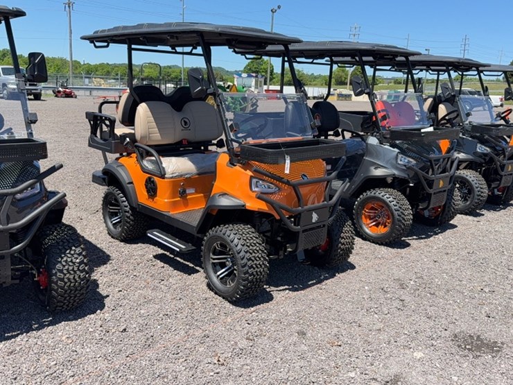 #3095-•-2026-wolverine-kb-g2-2h-electric-golf-cart-image-3