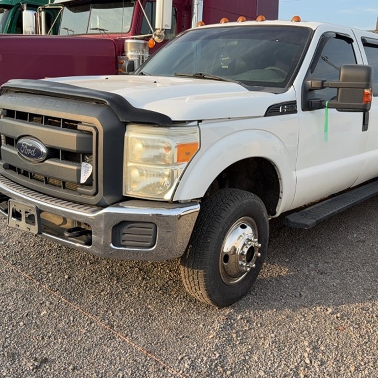 2012 FORD F350