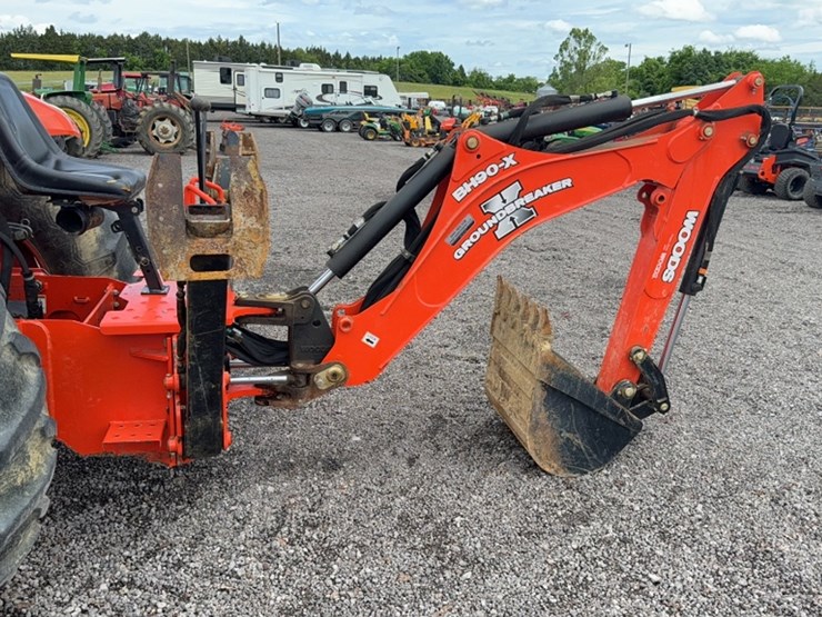kubota-m8540-image-10