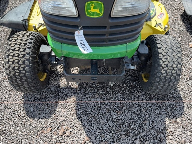 john-deere-x585-image-4