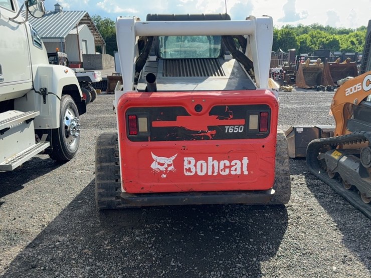 2017-bobcat-t650-image-9