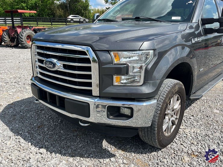 2016-ford-f150-xlt-image-15