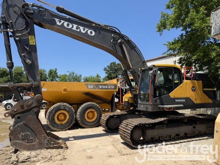 2022-volvo-ec350el-image-1