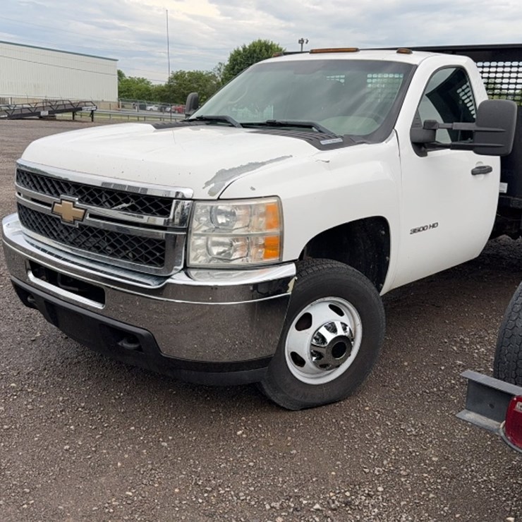 2012 CHEVROLET 3500
