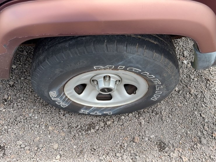 2000-jeep-cherokee-image-14