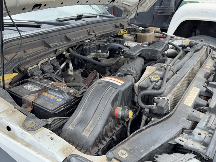 2012-ford-f450-image-24
