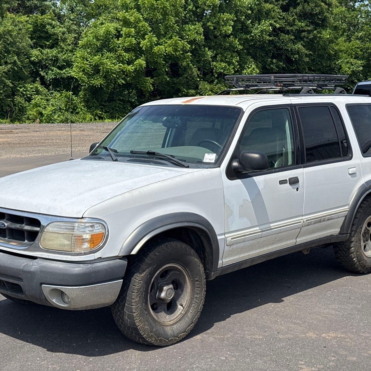 2001 FORD EXPLORER XLT
