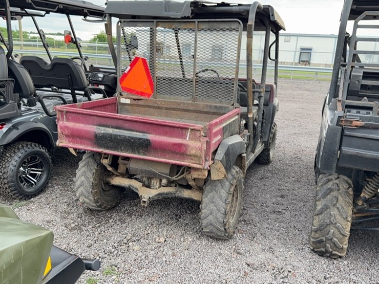 #3090-•-2010-kawasaki-mule-utv-image-8