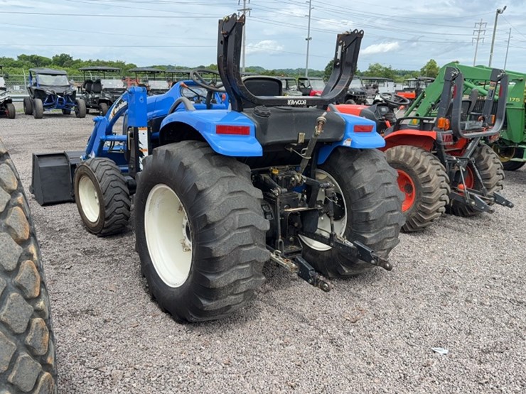 new-holland-tc40a-image-9