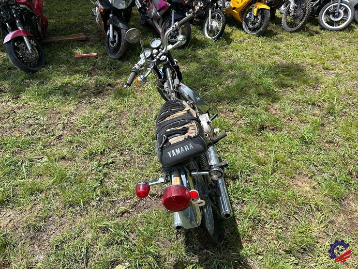 yamaha-100-motorcycle-image-10