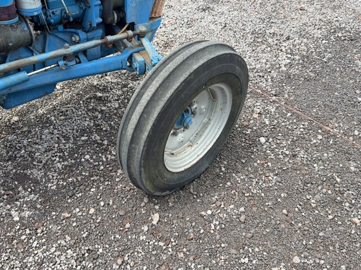 ford-4610-image-6