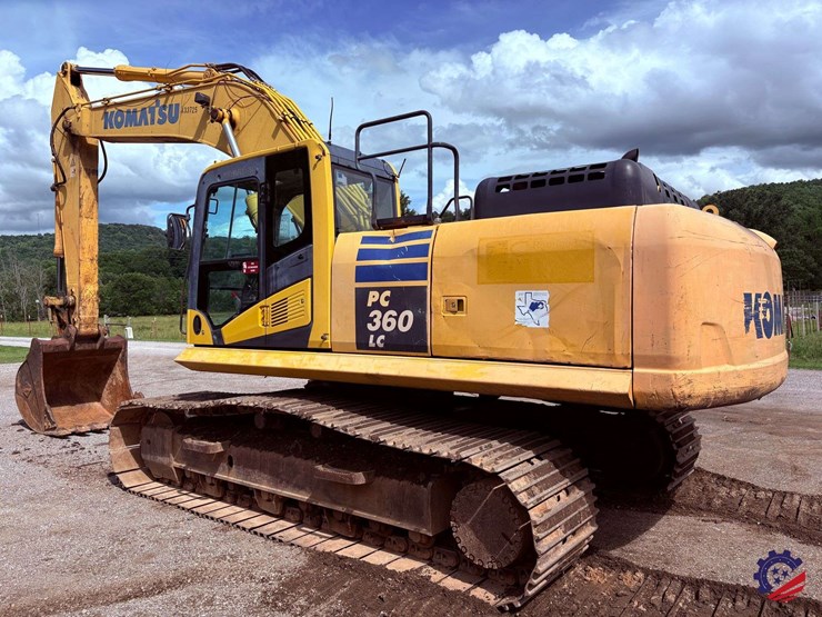 2014-komatsu-pc360-lc-10-image-3