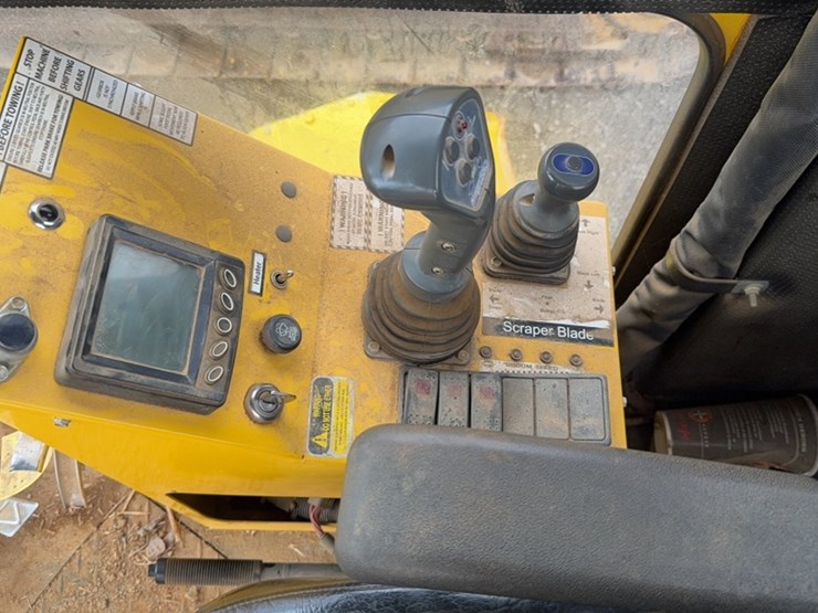 john-deere-608-image-15