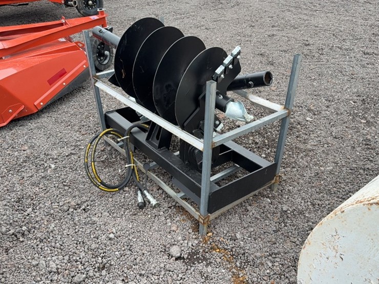 #3036-•-jct-skidsteer-post-hole-auger-image-3