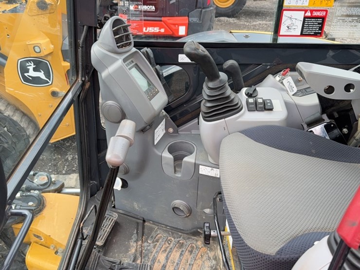 deere-50g-image-19