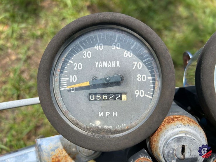 yamaha-100-motorcycle-image-19