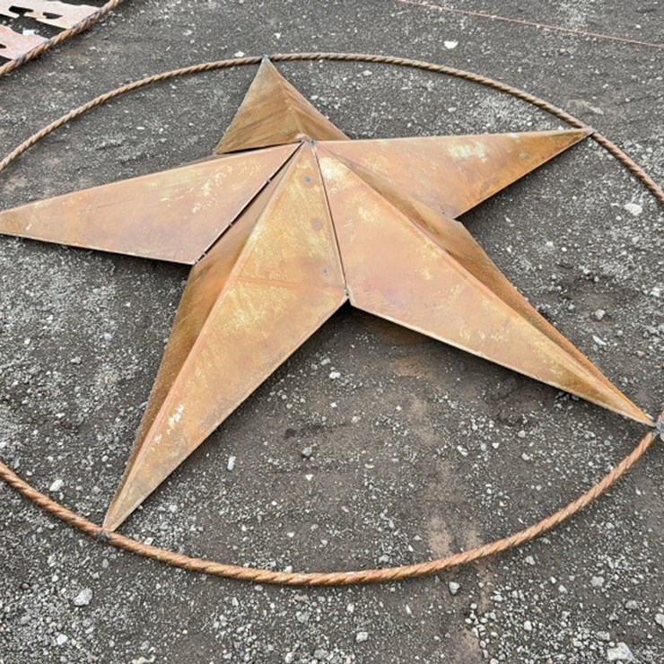#6037 • 70" METAL STAR